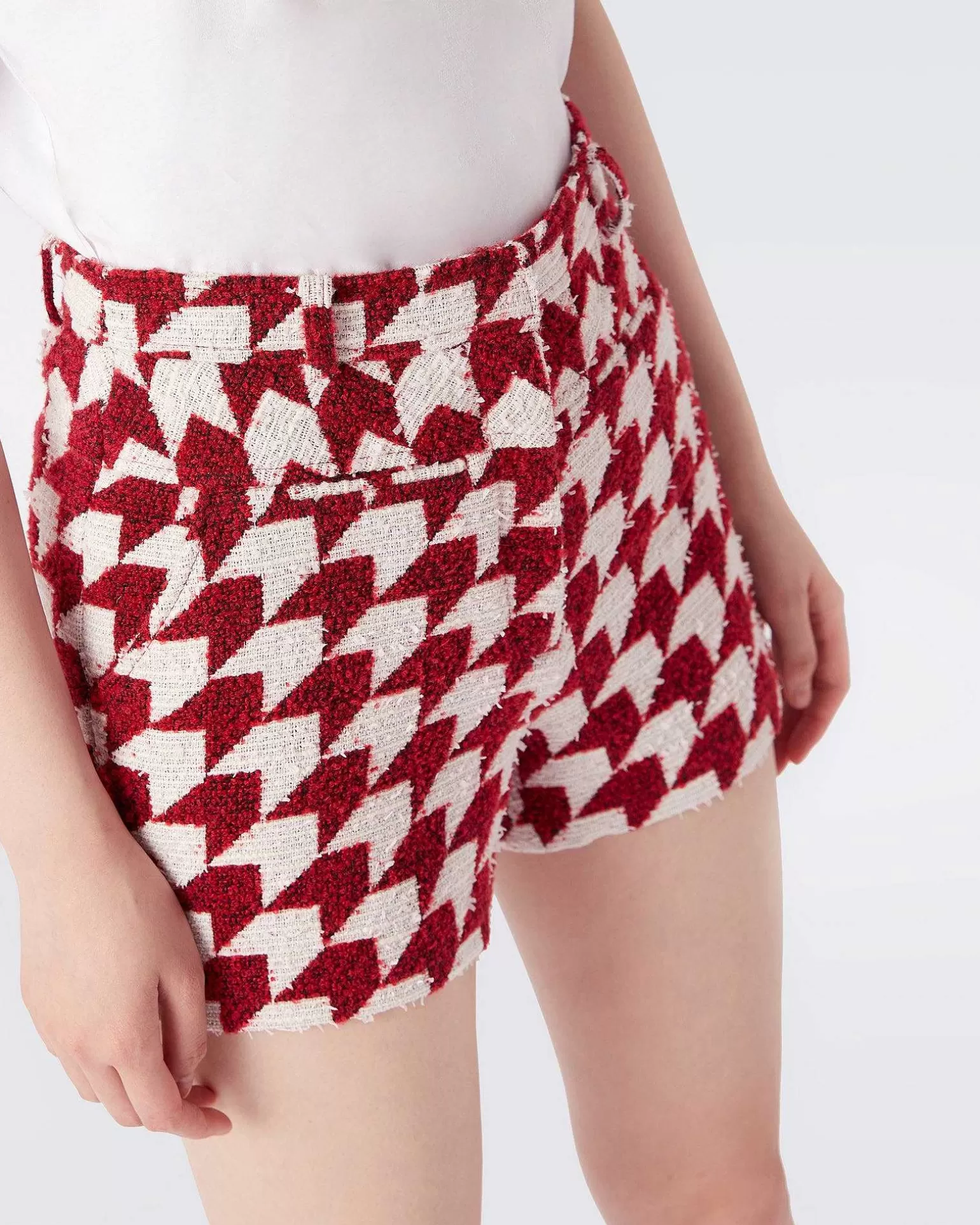 New Diane von Furstenberg Gramercy Bucled Uldshorts