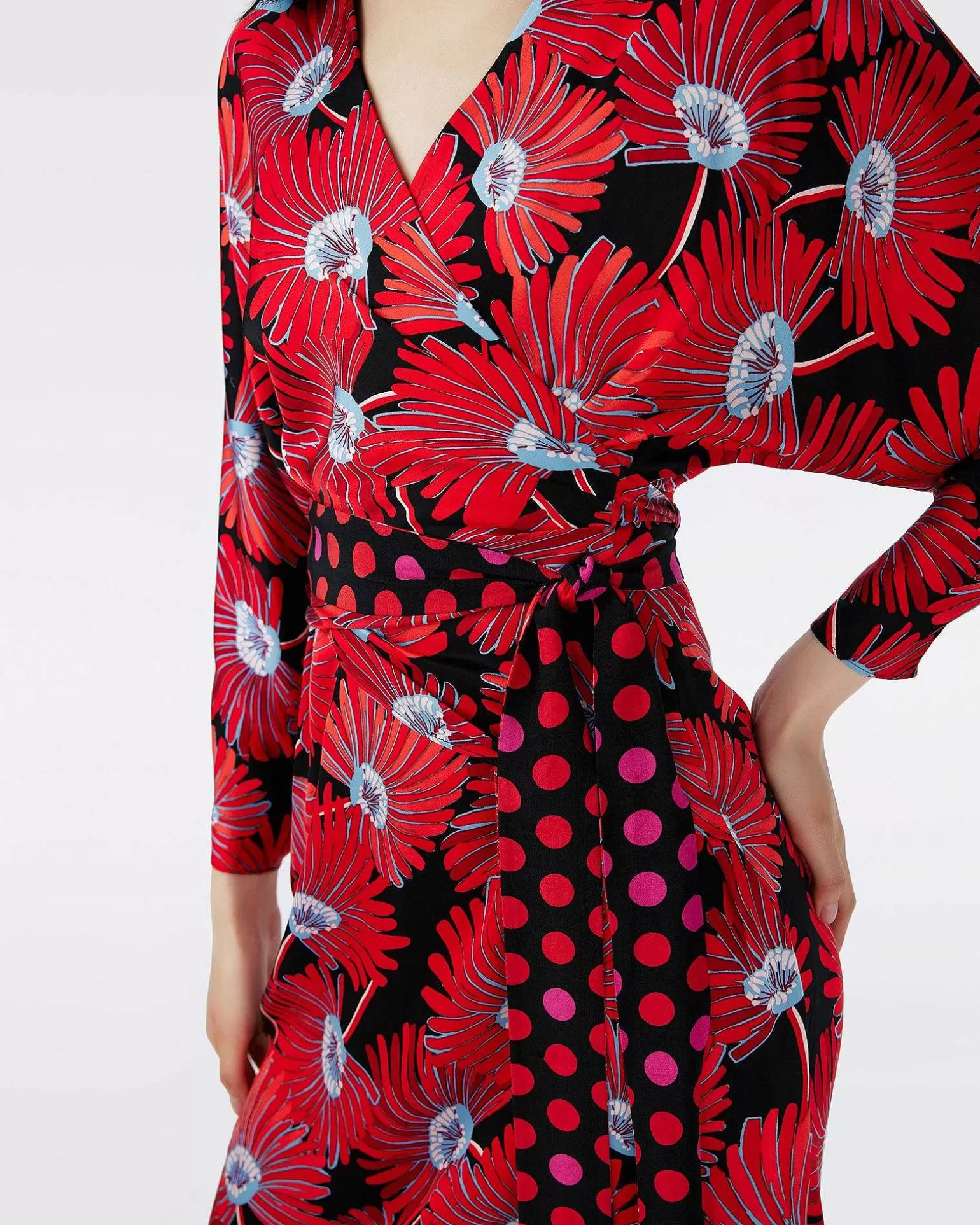 Shop Diane von Furstenberg Mikah Faux Sla-Om-Kjole