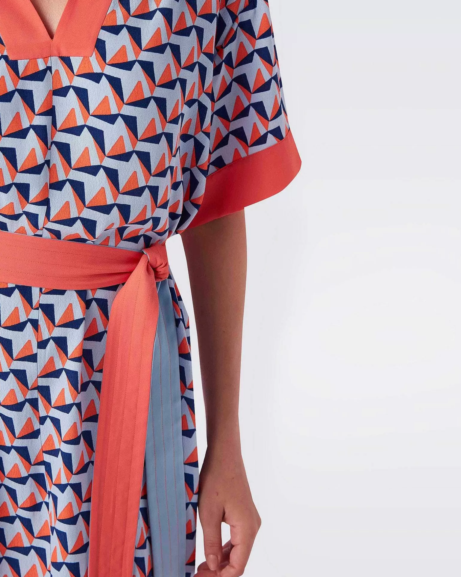 Online Diane von Furstenberg Pera Mini Crepe Kjole